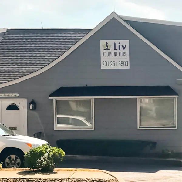 liv acupuncture office